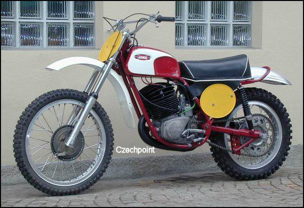 Jawa_420_06.jpg (125068 bytes)